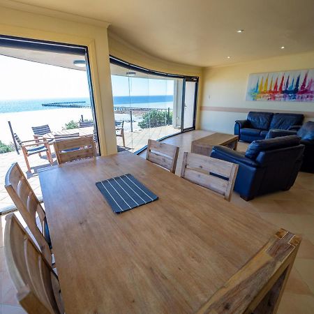 Cliff House Beachfront Villas 문타 외부 사진