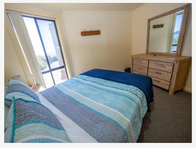 Cliff House Beachfront Villas 문타 외부 사진